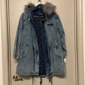 Blank NYC NWT Hardwired Denim Parka Jacket Size Small Detachable Faux Fur & Vest